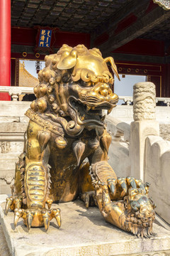 銅獅