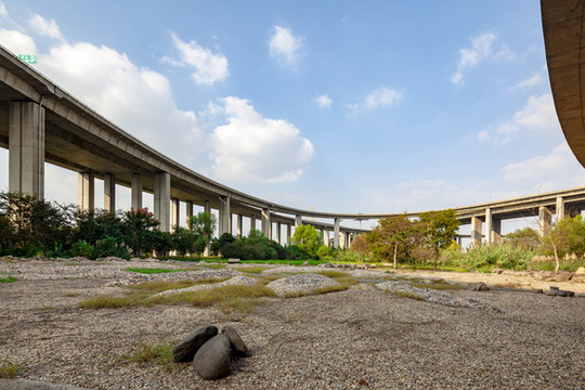 世業(yè)洲潤(rùn)揚(yáng)大橋公園茅以升公園