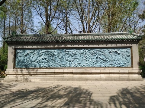 龍影壁