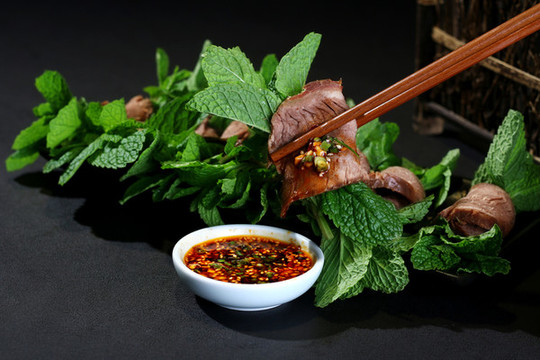 薄荷牛肉卷