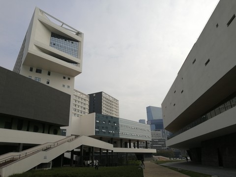 深圳大學