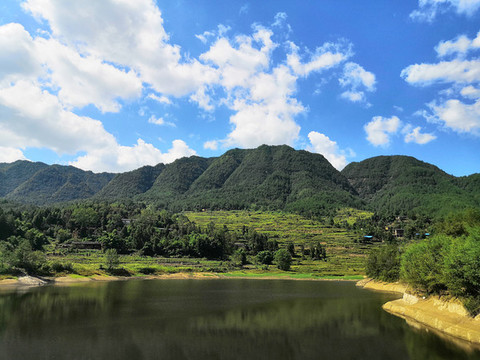 福祿鎮(zhèn)九龍村丁家槽水庫