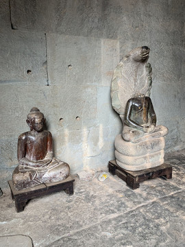 柬埔寨暹粒吳哥窟雕像
