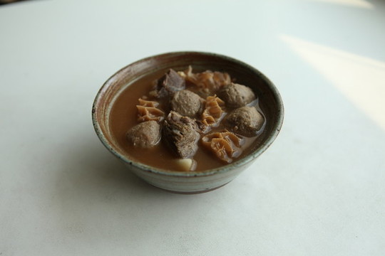 牛三寶
