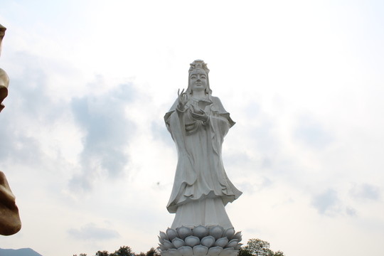 佛教禪寺觀音和平觀音