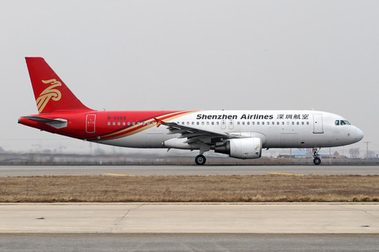 深圳航空公司航班飛機(jī)