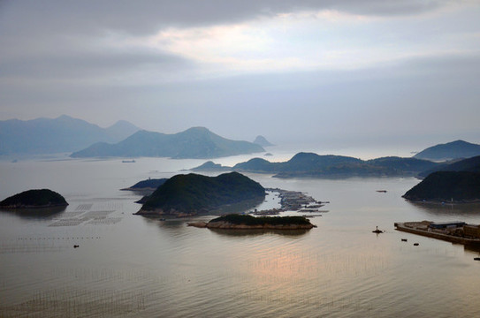 海島清晨