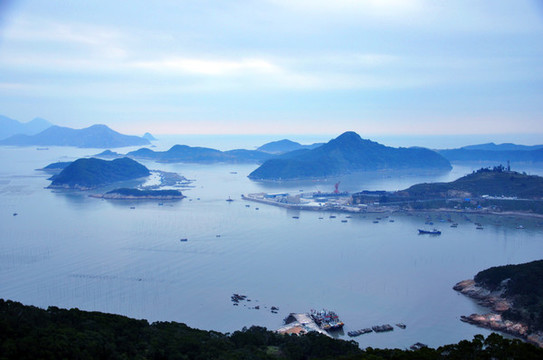 海島清晨