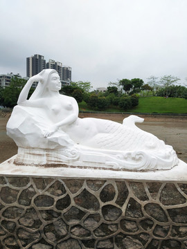 美人魚