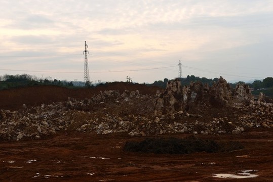 建設工地