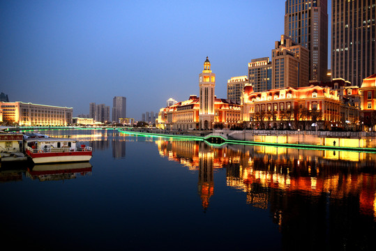 海河夜景