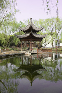 古園春色