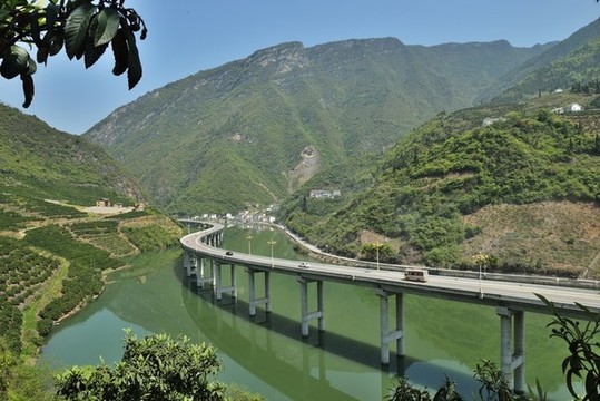中國最美水上公路