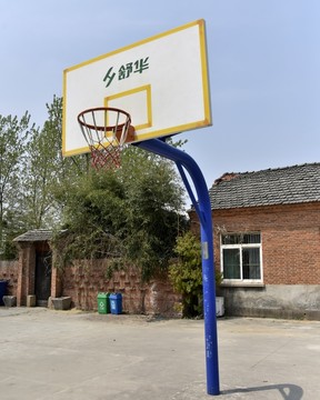 籃球架
