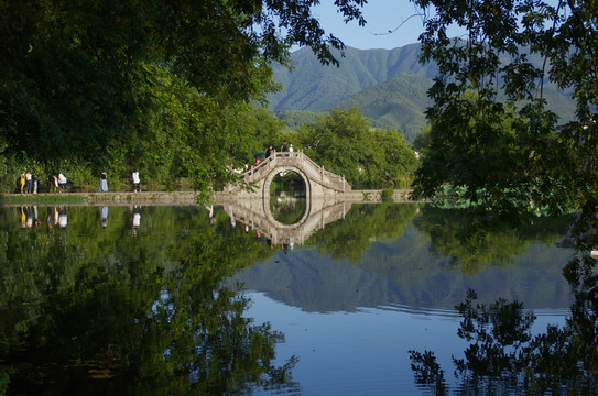 宏村南湖拱橋