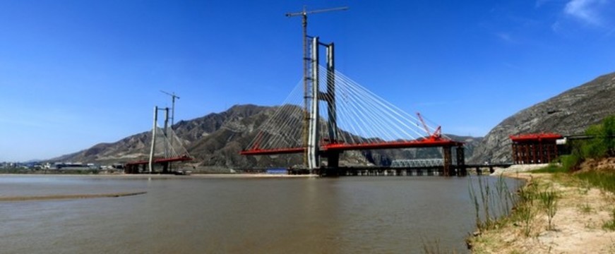 正在建設(shè)的禹門口108國道大橋