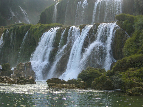 山泉