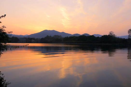 杭州西湖晚霞