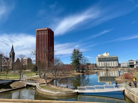 美國(guó)公立大學(xué)校園風(fēng)光欣賞