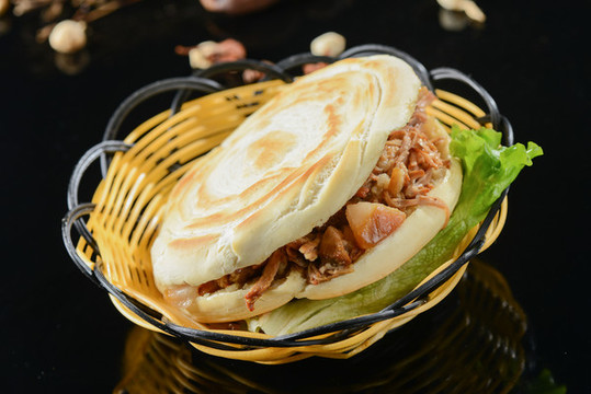 肉夾饃