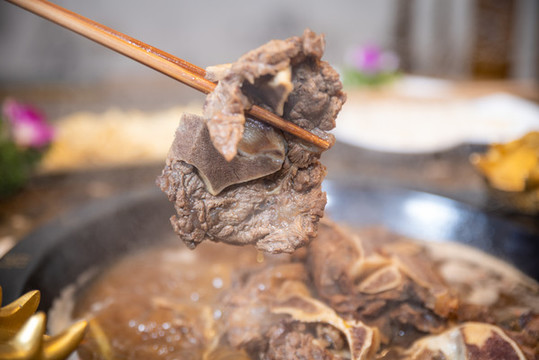羊蝎子火鍋