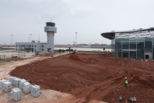 宜賓宗場機場建設(shè)紀實