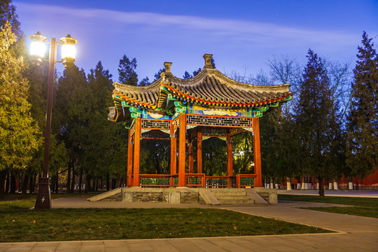 地壇公園雙子亭