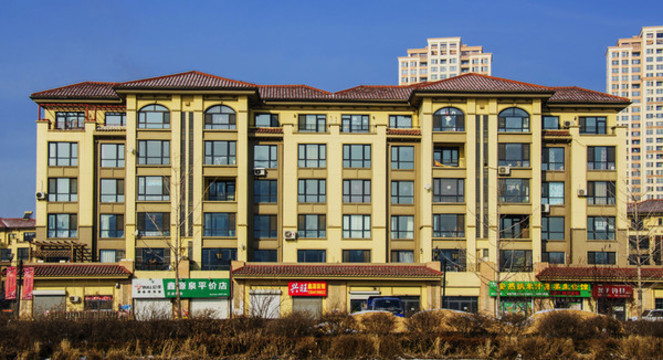 鞍山萬水河畔水岸華府多層建筑