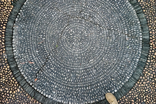 卵石地面