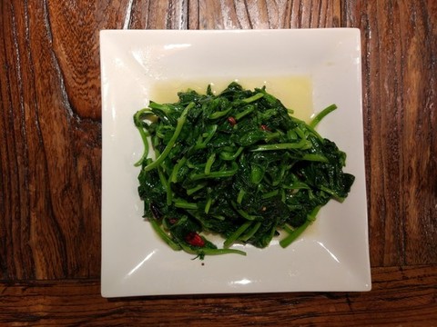 清炒豆苗