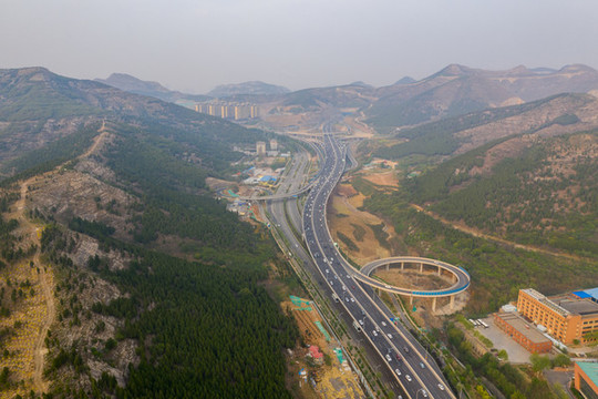 航拍濟南二環(huán)南路高架19