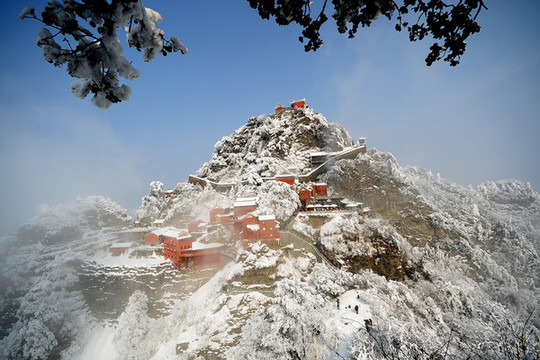中國(guó)道教圣地武當(dāng)山雪景