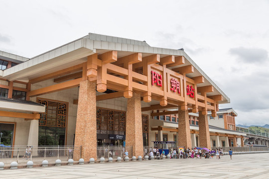 高鐵站建筑設(shè)計