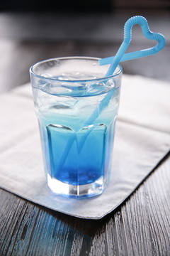 藍(lán)色飲料