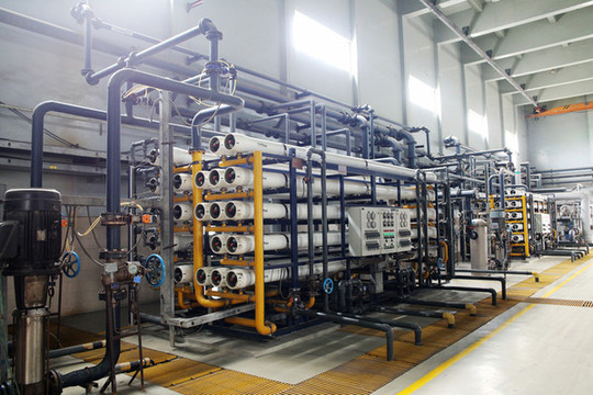 發(fā)電廠水處理反滲透設(shè)備