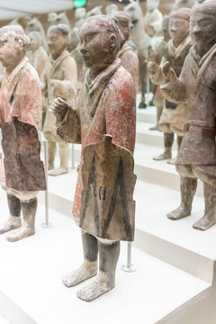 彩繪兵馬俑