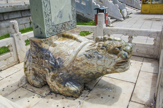 鞍山玉佛寺赑屃玉雕