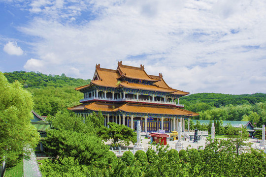 鞍山玉佛寺大雄寶殿俯視圖