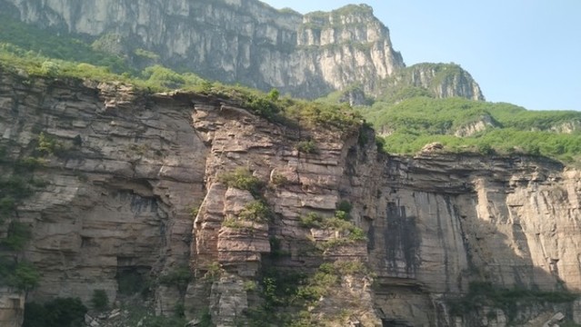 高山