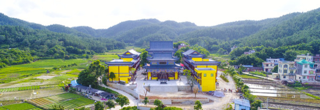 竹林蟬寺