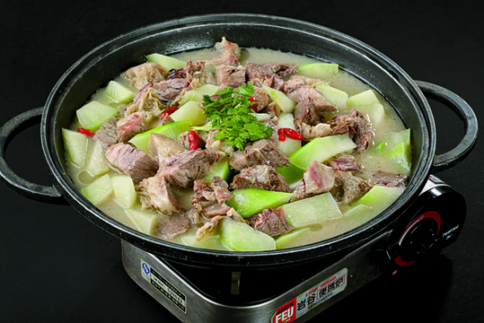 蘿卜牛腩鍋