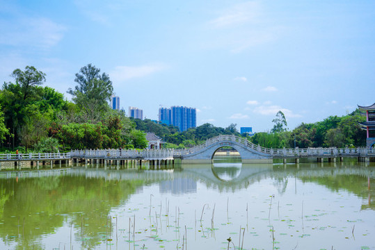 獅山公園中式園林庭院拱橋