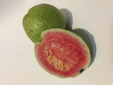 新鮮番石榴