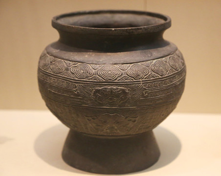 青銅尊