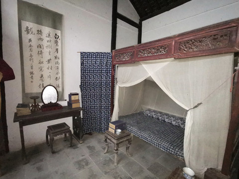 古代臥室