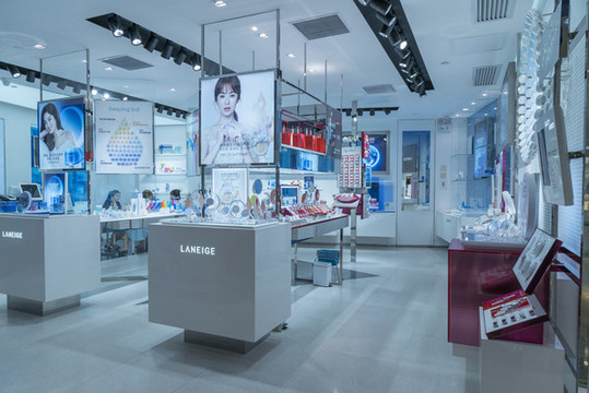 進口化妝品專賣店
