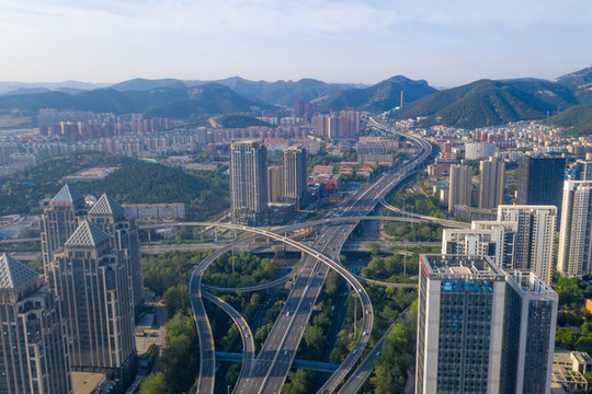 濟(jì)南濟(jì)南燕山立交橋36
