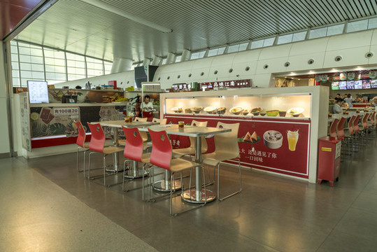 高鐵站快餐店