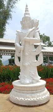 云南大銀塔風光