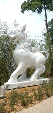 云南大銀塔風光